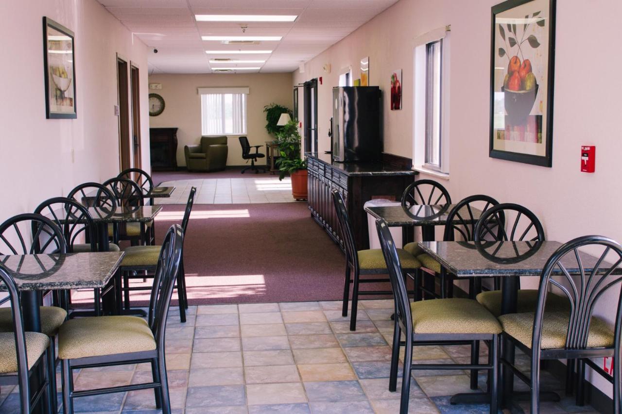 Americas Best Value Inn-Fredonia Exterior foto